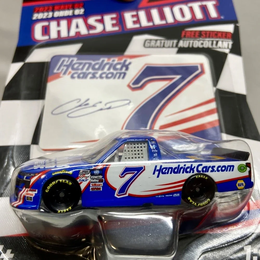 Nascar Authentics Hendrickcars.com #7 Chase Elliott SKU-26942‎ Wave 02 NIP 2023